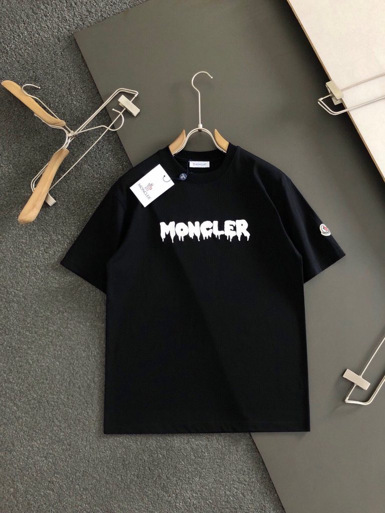 人気新作モンクレール n級品 刺しゅうグラフィティカジュアル半袖Tシャツ