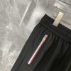モンクレール 偽物 通気性が良くて快適なカジュアルパンツ