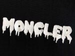 人気新作モンクレール n級品 刺しゅうグラフィティカジュアル半袖Tシャツ
