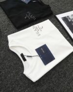 PRADA(プラダ) 偽物 新作オシャレカジュアルプリント半袖Tシャツ