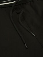 PRADA(プラダ ) 2024新作 入手困難 スーパーコピー オシャレでカジュアルなポケットショートパンツ