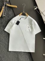 PRADA(プラダ ) スーパーコピー ファッション 刺しゅう半袖丸首Tシャツ 激安通販