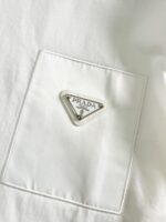 PRADA(プラダ ) スーパーコピー ファッション 刺しゅう半袖丸首Tシャツ 激安通販