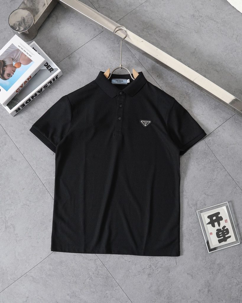 PRADA(プラダ ) 定番 コピー ベーシックタイプメンズカジュアルPOLOシャツ