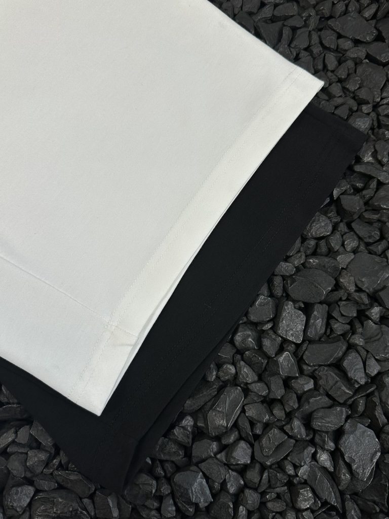 PRADA(プラダ)  業界最高い品質 スーパーコピー 定番ファッションロゴポケットショートパンツ