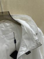 PRADA(プラダ) 2024春夏新品 業界最高い品質 スーパーコピー 薄手快適日焼け止めコート