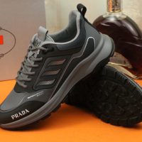 業界最高い品質 プラダ コピー 輸入牛革通気性が良く滑り止め厚底カジュアルスニーカー