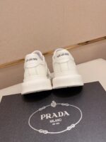 超お得 プラダ n級品 本革通気性の良いメッシュ厚底カジュアルスニーカー