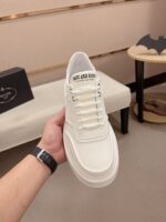 超お得 プラダ n級品 本革通気性の良いメッシュ厚底カジュアルスニーカー