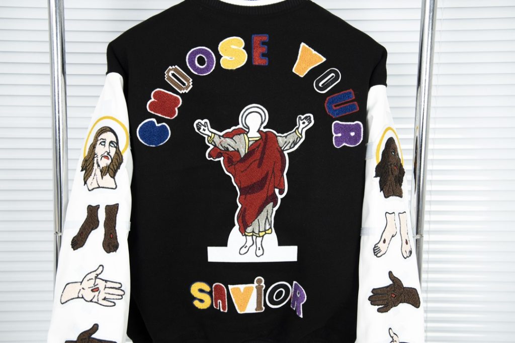 Saint Michael（セントマ イケル） スーパーコピー 入手困難  レトロ  刺しゅう入りベースボールジャケットコート