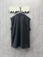 VETEMENTS(ヴェトモン) 2024夏の新作コピータンクトップ