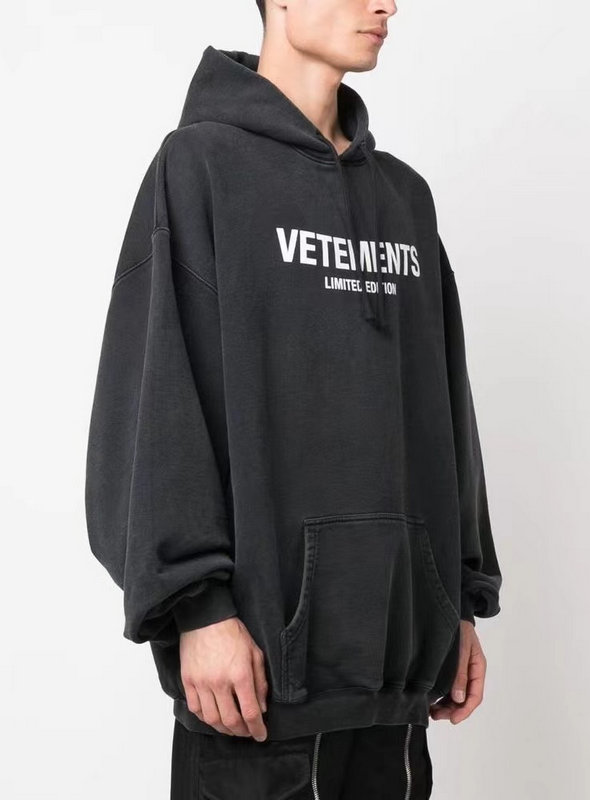 VETEMENTS(ヴェトモン）コピー レトロ アルファベットプリントフード付きスウェットパーカー