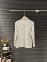 アークテリクス 偽物 入手困難 スタンドカラー速乾通気日焼け止め服フード付き日焼け止め服