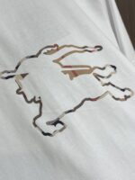 HOT100%新品 激安通販 バーバリー スーパーコピー 軍馬プリントカジュアル半袖Tシャツ