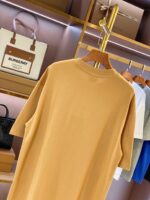 バーバリー コピー 業界最高い品質 ロゴプリントカジュアル半袖Tシャツ