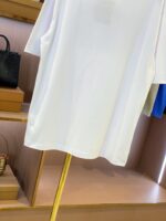 バーバリー スーパーコピー 入手困難 ロゴプリントカジュアル半袖Tシャツ