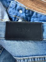 フェンディ n級品 入手困難 アルファベット刺繍ロゴカジュアルジーンズ