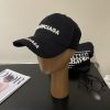 バレンシアガ 偽物 人気商品のアルファベットロゴ刺繍キャップ