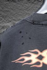 激安大特価最新作 バレンシアガ コピー 炎プリント刺しゅうカジュアル半袖Tシャツ