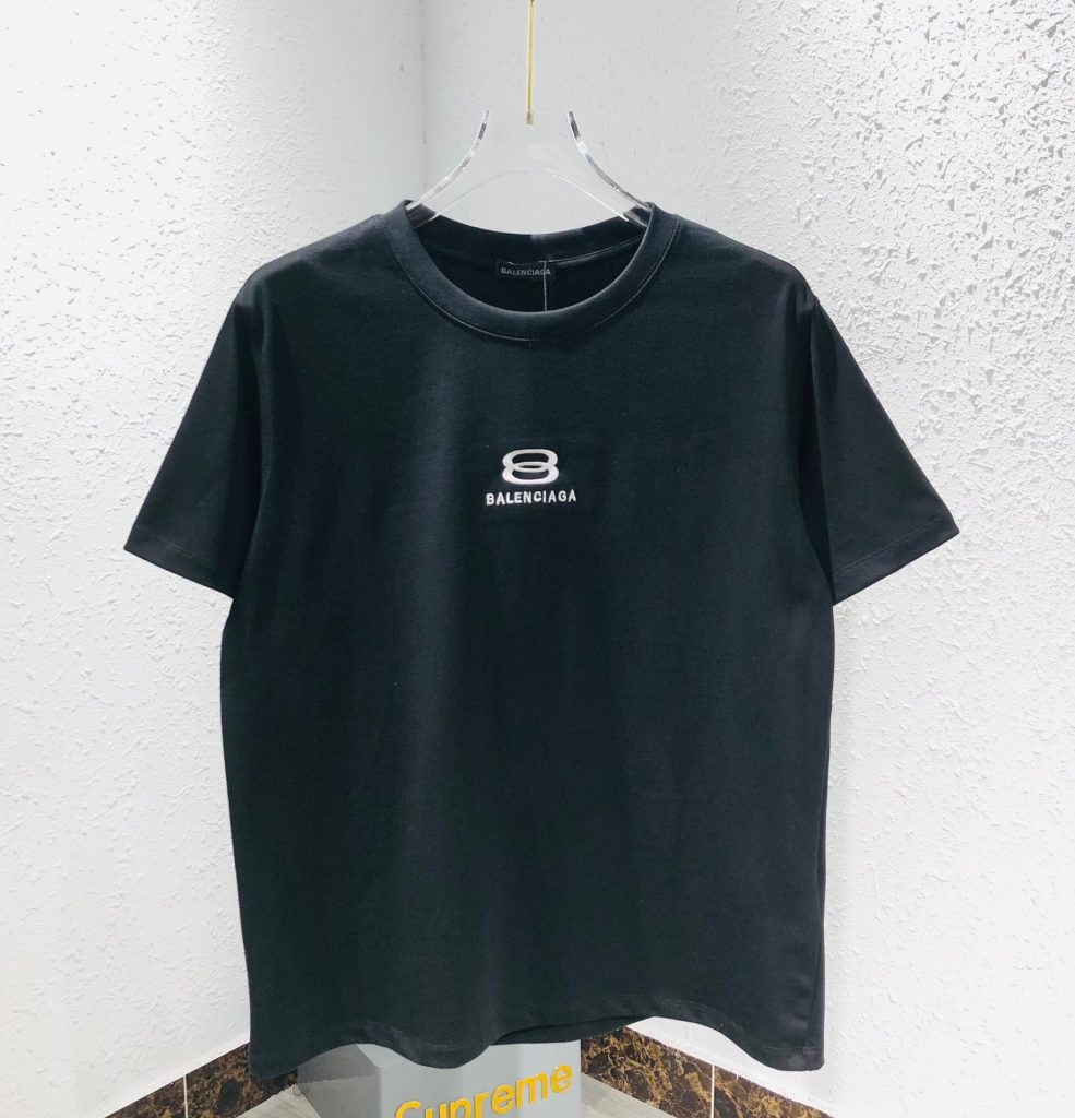 品質保証安い! バレンシアガ コピー 刺しゅうプリント半袖Tシャツ