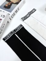 夏 新作登場 ディオール 入手困難 偽物 ファッション 中筒靴下