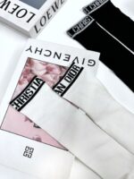 夏 新作登場 ディオール 入手困難 偽物 ファッション 中筒靴下