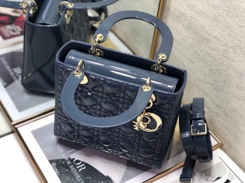     入手困難 ディオール n級品ファッション やわらか牛革トートバッグ
