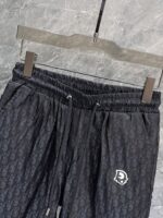 ディオール コピー アイキャッチ アルファベットプリント通気性が良いカジュアルショートパンツ