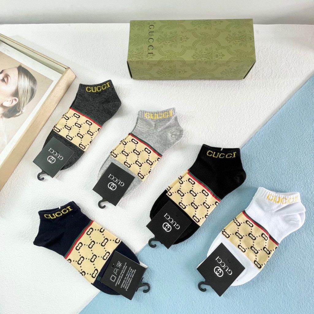 期間限定SALE!! グッチ n級品 超お得純綿吸汗性と通気性が良い純綿靴下