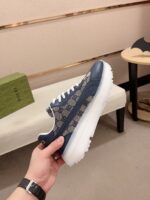 入手困難 人気セールHOT グッチ スーパーコピー 輸入牛革 アイキャッチ カジュアルスニーカー