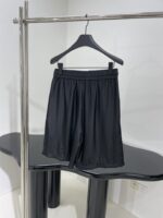 品質保証新作登場 グッチ コピー春夏新作日焼け止めパーカーコート