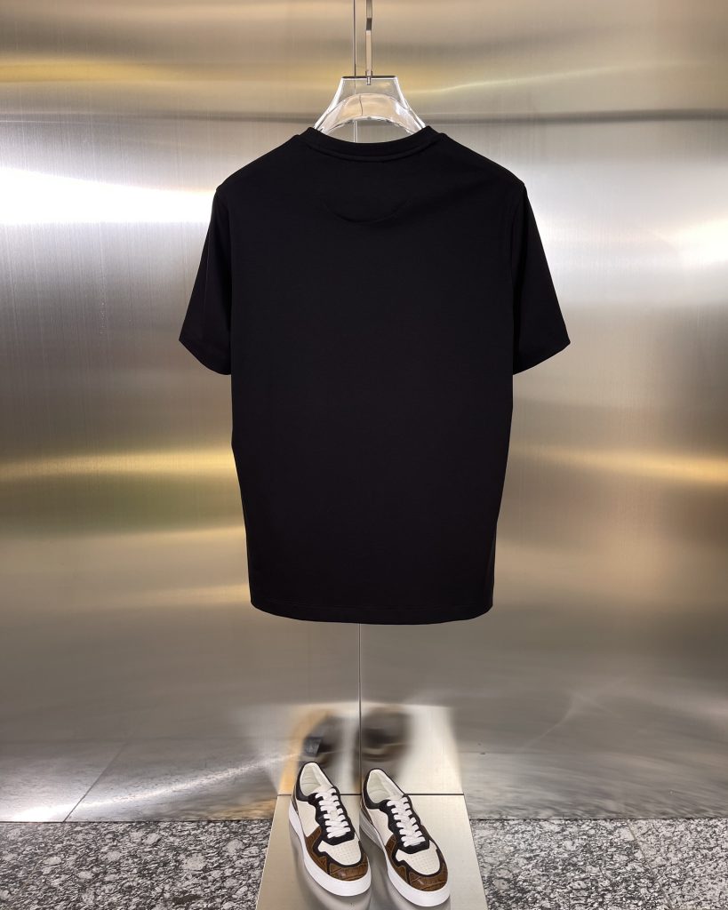 激安販売 入手困難  エルメス 偽物 ロゴプリントカジュアル半袖Tシャツ男女同タイプ 