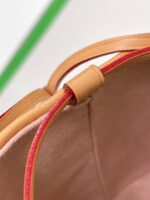 高級感に溢れ ルイヴィトン 入手困難 偽物 バッグ