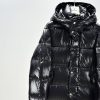 芸能人愛用 高級感ある モンクレール スーパーコピー ダウン保温冬服