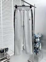 芸能人愛用 高級感あるモンクレール コピー カジュアルスポーツ長ズボン