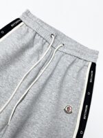 芸能人愛用 高級感あるモンクレール コピー カジュアルスポーツ長ズボン