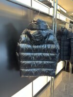 2024秋冬新作モンクレール スーパーコピー 極寒保温ダウンジャケット