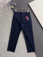 入手困難 グッチ 偽物 春夏新作軽くて快適通気性が良いカジュアルパンツ