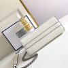 新作 入荷 格安 プラダ コピー 輸入 Saffiano レザーショルダーバッグ