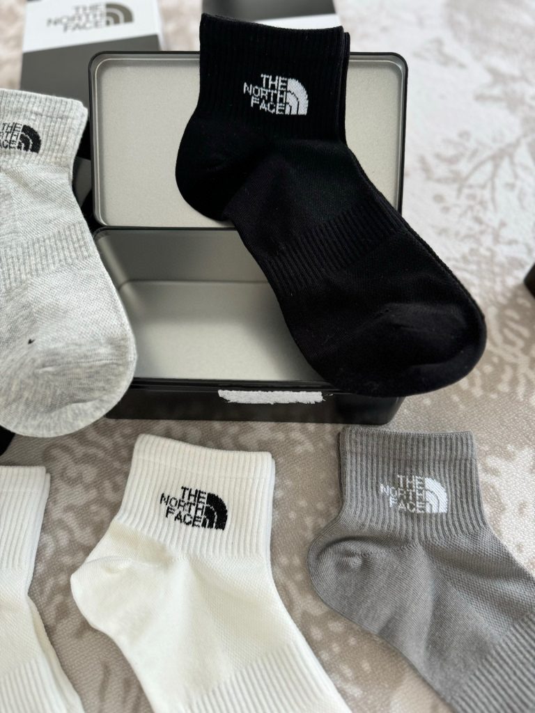 ノースフェイス コピー 一箱5足入りアウトドア快適で通気性が良い男女ソックス