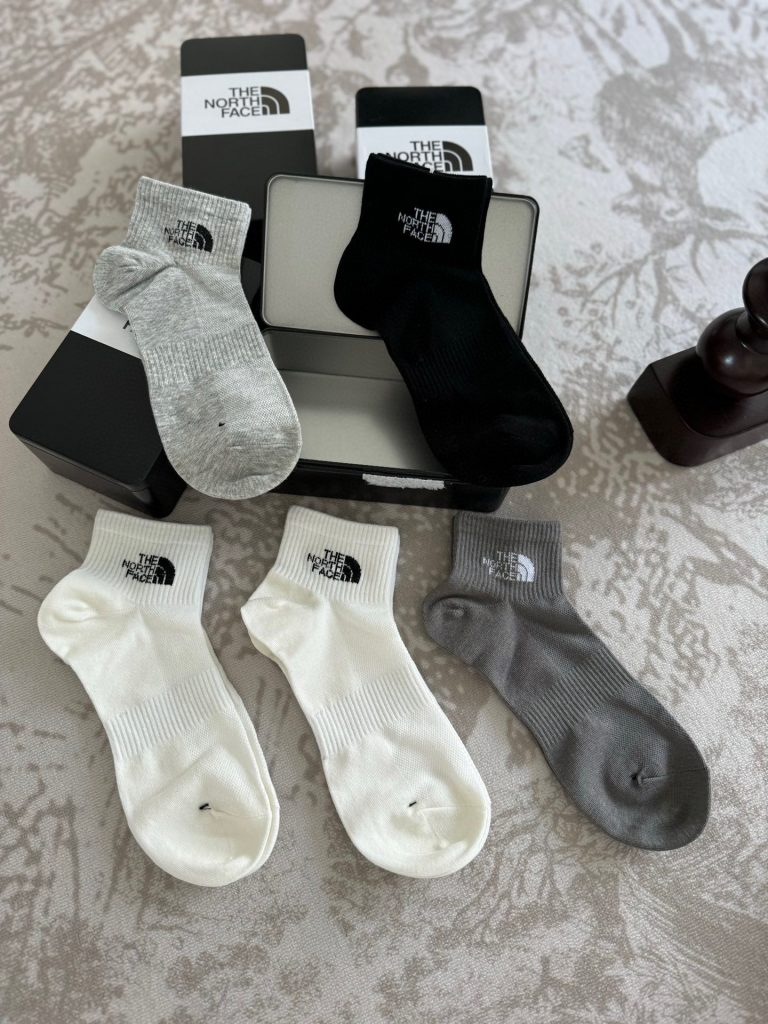 ノースフェイス コピー 一箱5足入りアウトドア快適で通気性が良い男女ソックス