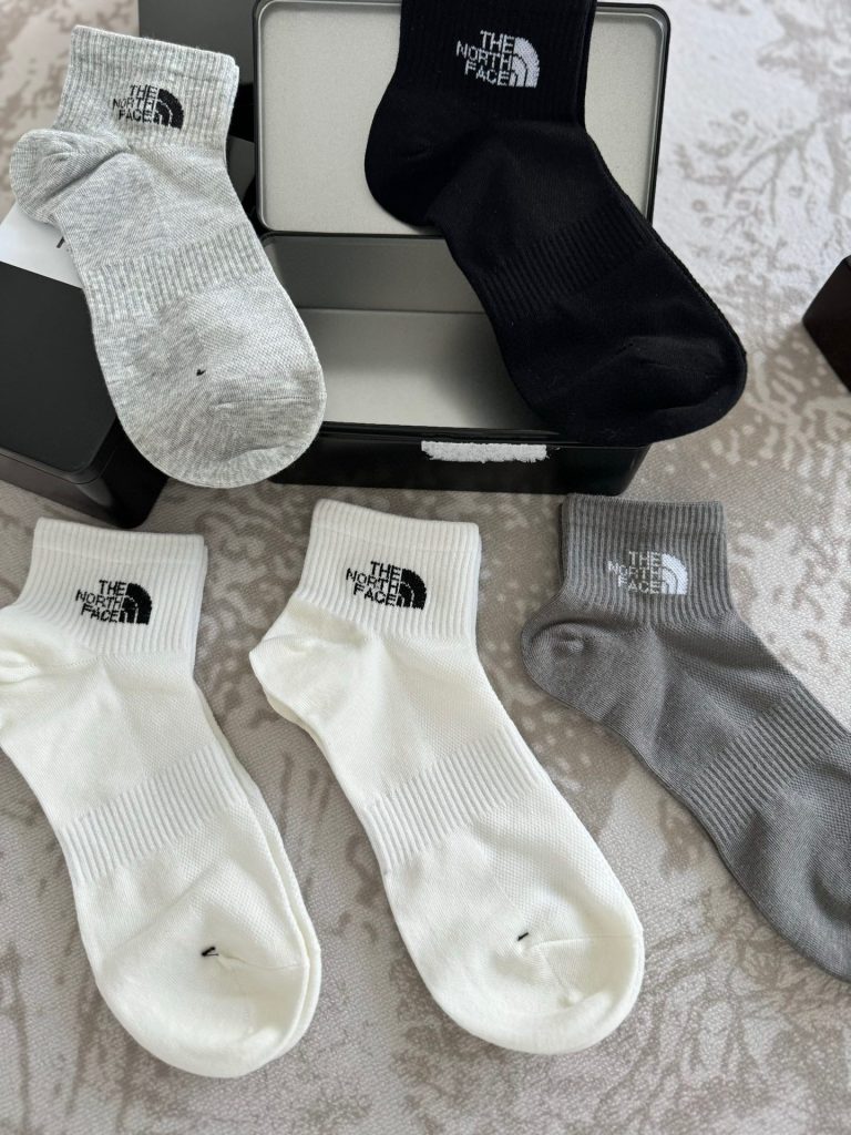 ノースフェイス コピー 一箱5足入りアウトドア快適で通気性が良い男女ソックス