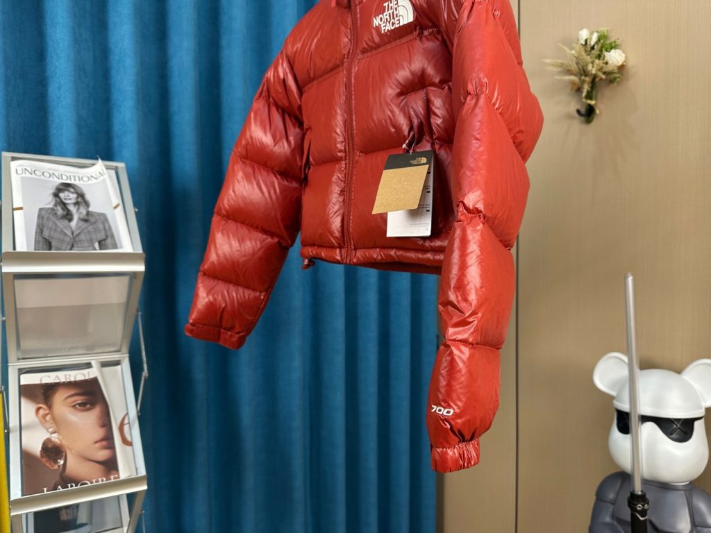 大特価！新商品! ザ・ノース・フェイス スーパーコピー ショートタイプレディースダウンジャケット