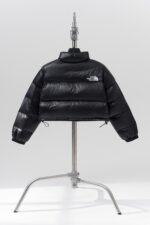 大特価！新商品! ザ・ノース・フェイス スーパーコピー ショートタイプレディースダウンジャケット