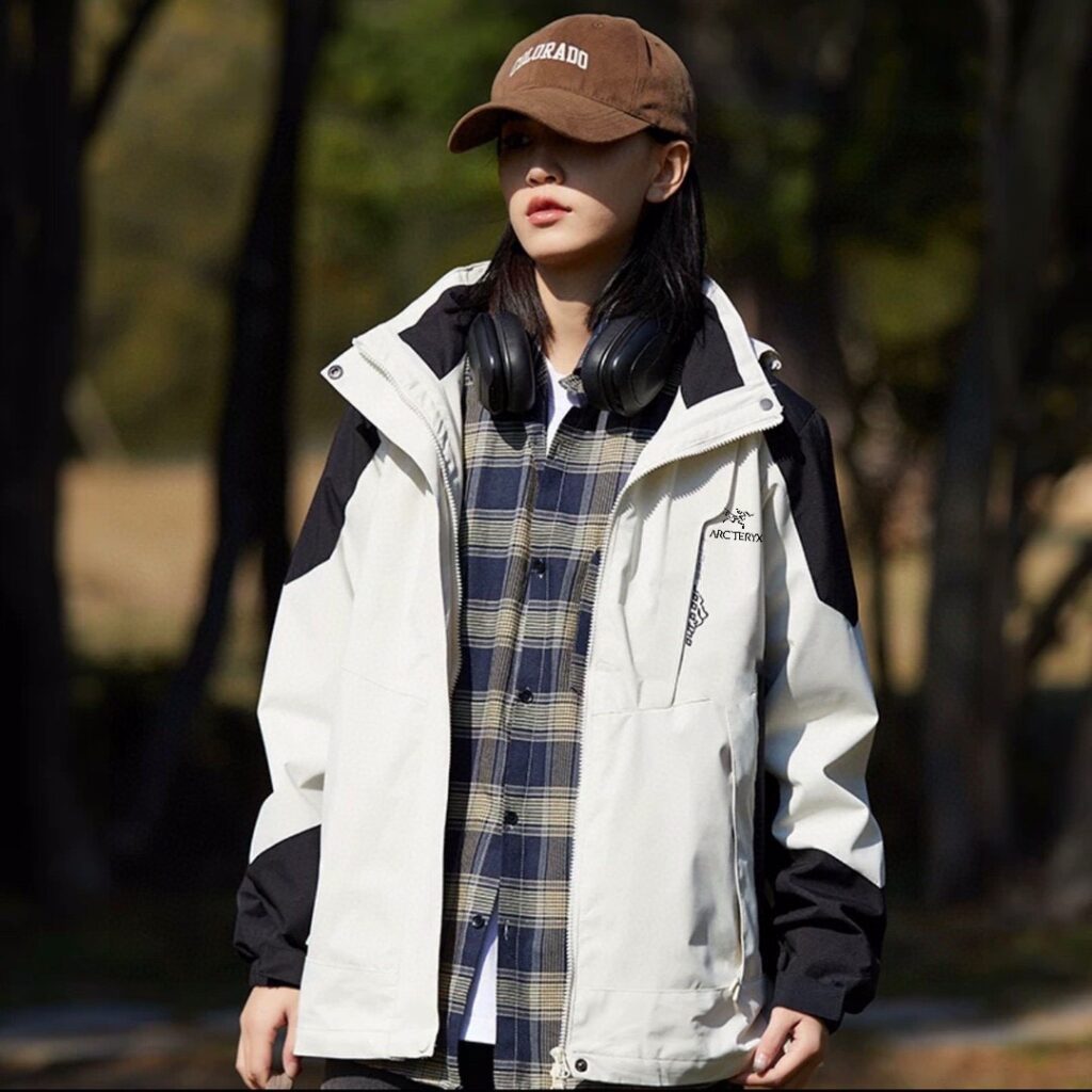  オシャレにお得100%新品 アークテリクス  n級品 アウトドアカジュアル防水コート