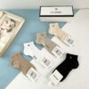 業界最高い品質 シャネル スーパーコピー 柔らかくて快適純綿通気性が良い抗菌防臭吸汗靴下