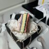 オシャレにお得100%新品 シャネル スーパーコピー 優良サイト 口コミ AS3268 アルファベット 刺繍 ミニ ハンドバッグ