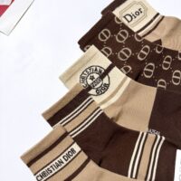 個性的 魅力的 心地よい コットン素材 ディオール コピー 靴下 定番アルファベットlogo 純綿ソックス