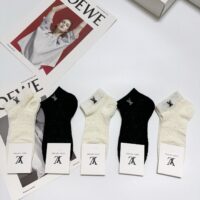 業界最高い品質 ルイヴィトン 偽物 定番無地吸汗通気性の良い靴下