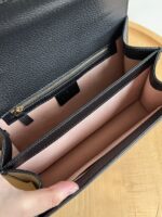 グッチ コピー レディースハンドバッグOphidiaシリーズ贅沢品ビジネスファッション 小サイズハンドバッグ